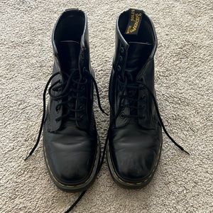 Dr Martens black boots